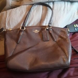 Small leather Coach purse